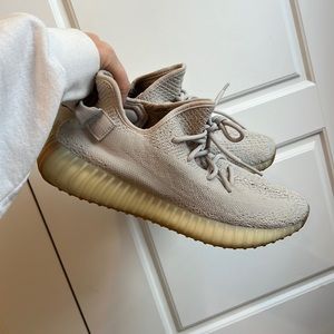 Yeezy Boost 350 V2 Sesame